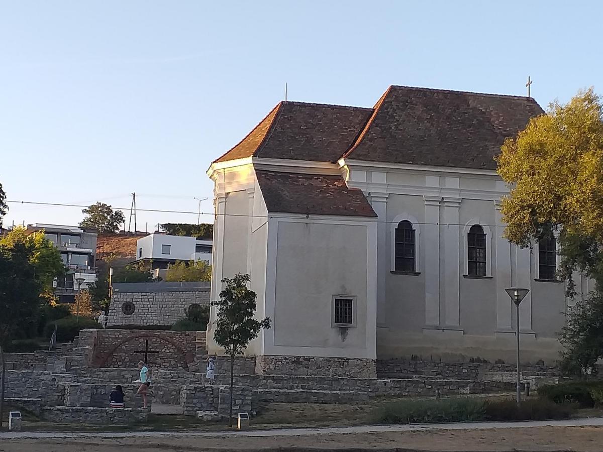Galeria Villa Veszprém Extérieur photo